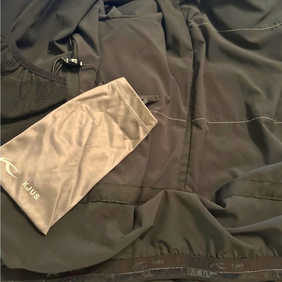 KJUS Women's Black Fur-Trimmed Jacket - Picture 4 of 6